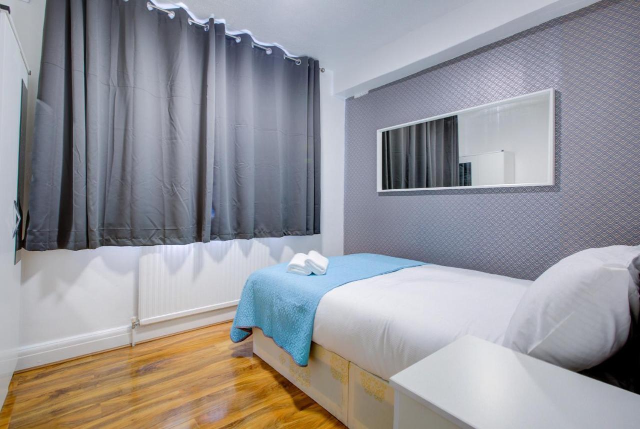 Twin Towerd Hotel London Luaran gambar
