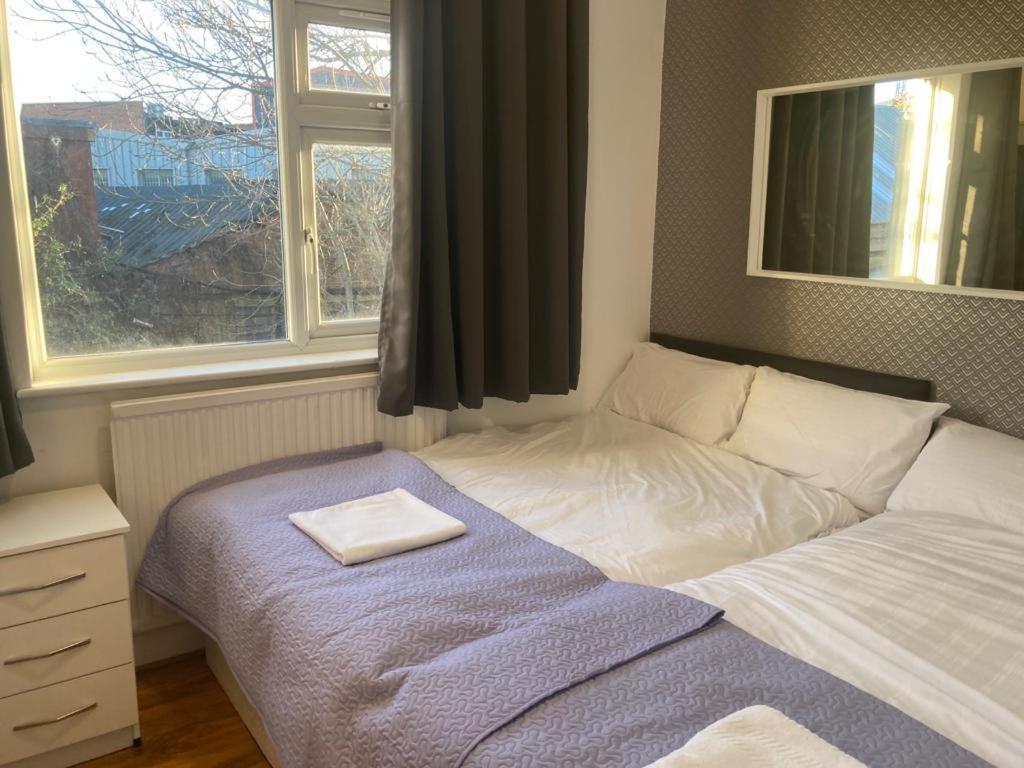 Twin Towerd Hotel London Luaran gambar